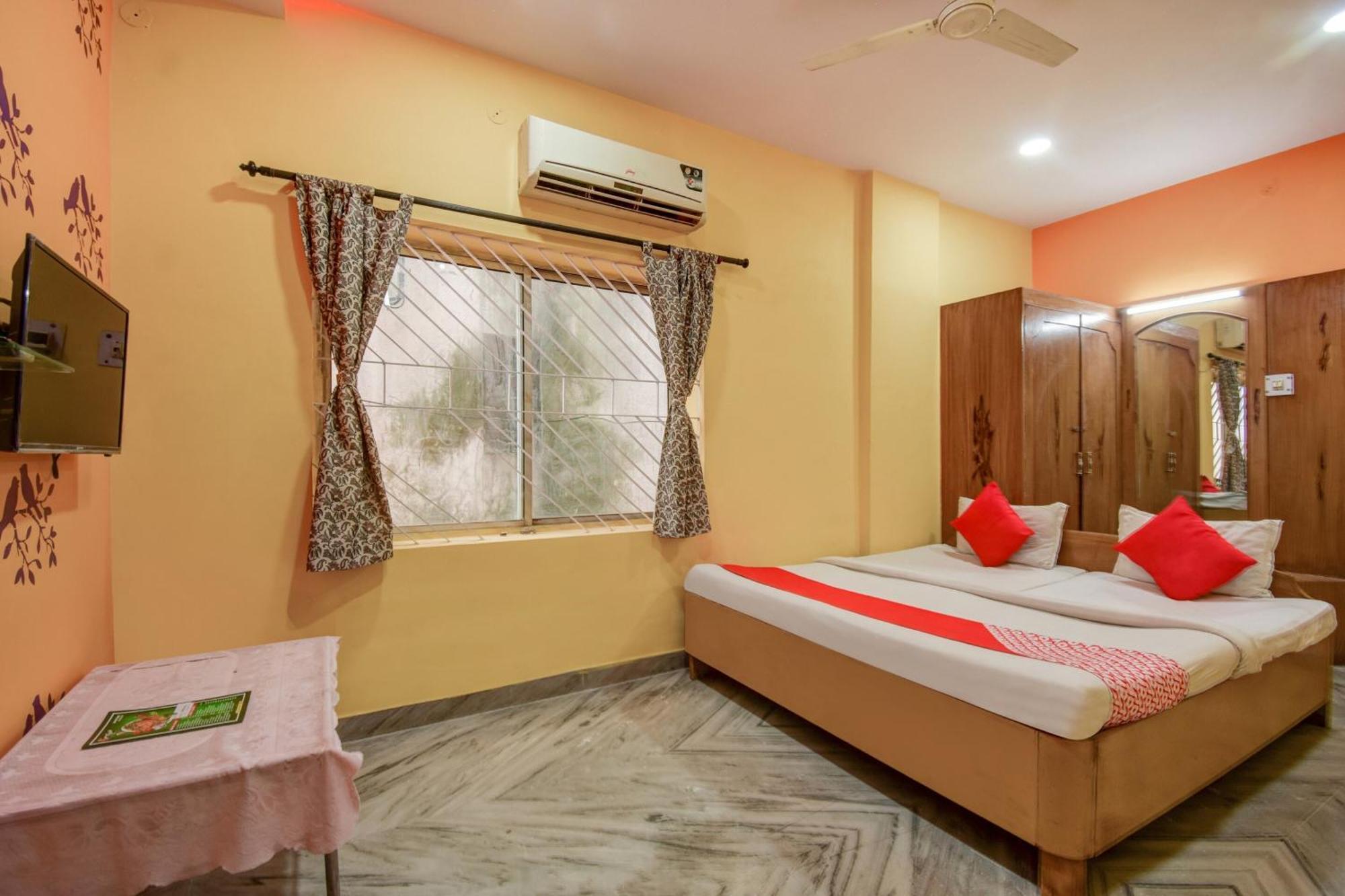 Super Oyo Hotel Priyal Amrit Sagar Rourkela Exterior photo